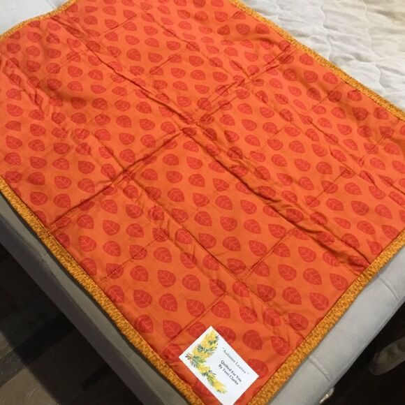 NWT Hand Crafted and Quilted Autumn Colors Runner - Picture 11 of 11